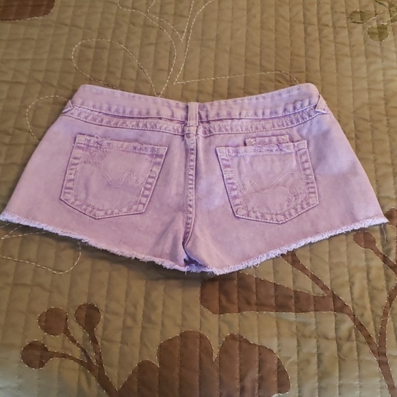 Rue21 distressed jean shorts - Picture 2 of 7